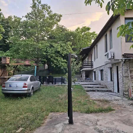 The Byala Escape, Private With Bar & Hot Tub וילה