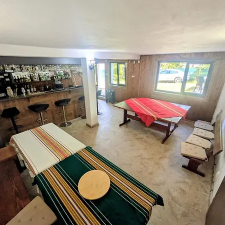 The Byala Escape, Private With Bar & Hot Tub Вілла